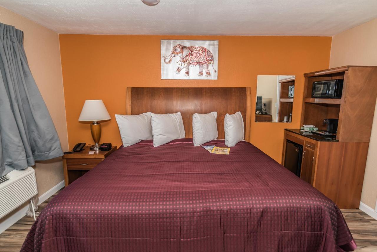 The Minuteman Inn Acton Concord Littleton ภายนอก รูปภาพ